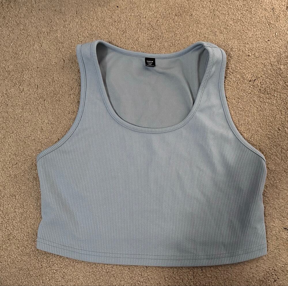 SHEIN Plus Womens 1XL Cropped Tank Top